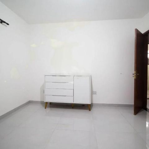 Casa à venda com 170m², 4 quartos e 4 vagas
