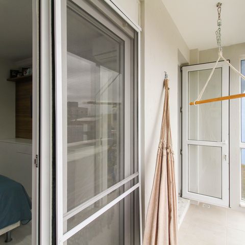 Casa de condomínio à venda com 131m², 3 quartos e 2 vagas Casa de condomínio à venda com 131m², 3 quartos e 2 vagasVaranda da Suíte