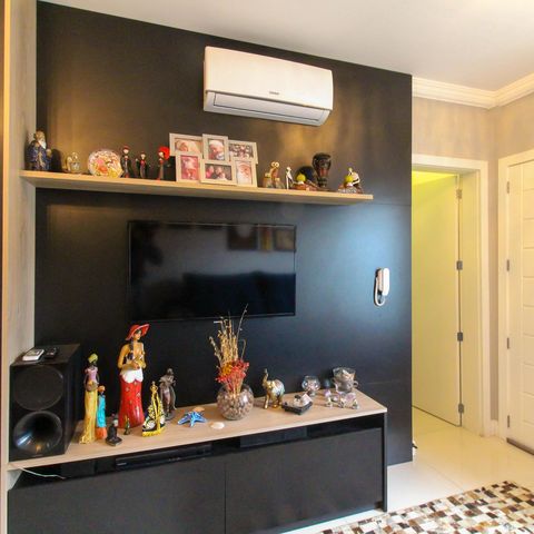 Casa de condomínio à venda com 131m², 3 quartos e 2 vagas Casa de condomínio à venda com 131m², 3 quartos e 2 vagasSala