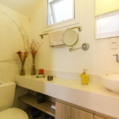 Casa de condomínio à venda com 131m², 3 quartos e 2 vagas Casa de condomínio à venda com 131m², 3 quartos e 2 vagasLavabo