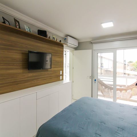 Casa de condomínio à venda com 131m², 3 quartos e 2 vagas Casa de condomínio à venda com 131m², 3 quartos e 2 vagasSuíte