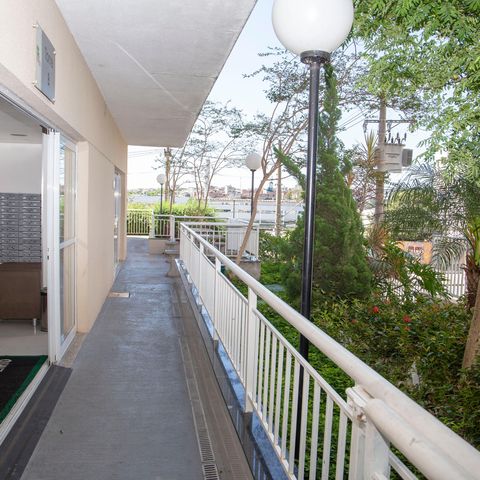 Apartamento à venda com 43m², 2 quartos e sem vagaÁrea comum