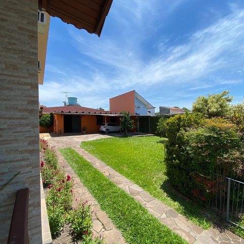 Casa à venda com 300m², 4 quartos e 5 vagas