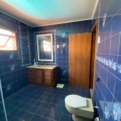 Casa à venda com 300m², 4 quartos e 5 vagas