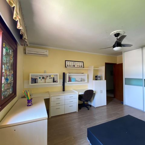 Casa à venda com 300m², 4 quartos e 5 vagas