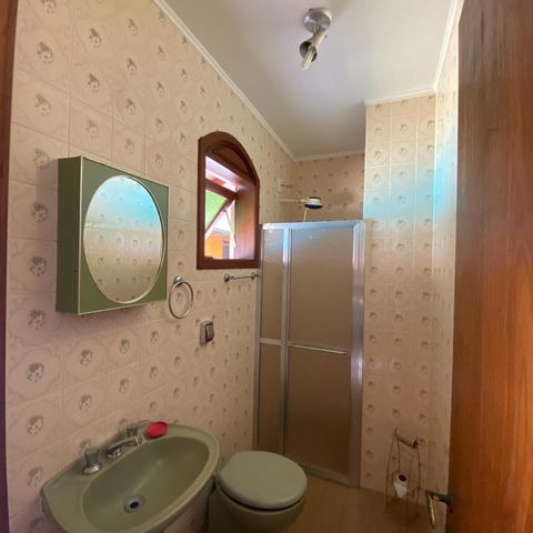 Casa à venda com 300m², 4 quartos e 5 vagas