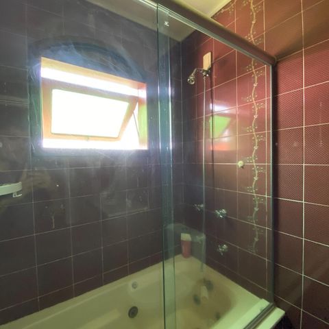 Casa à venda com 300m², 4 quartos e 5 vagas