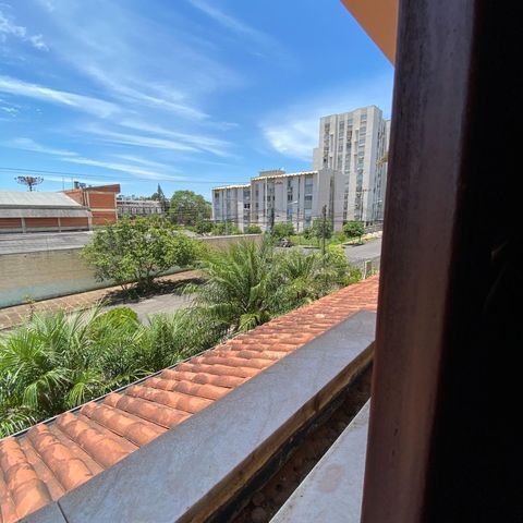 Casa à venda com 300m², 4 quartos e 5 vagas