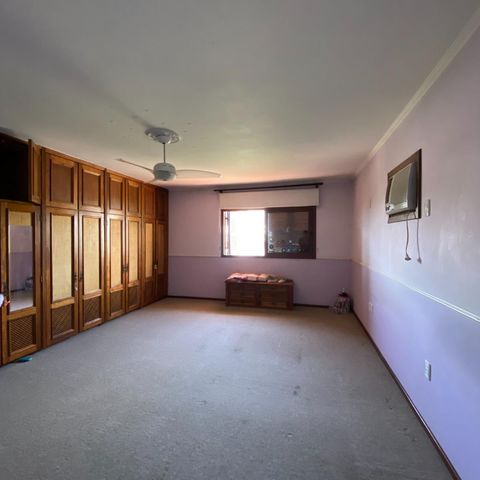 Casa à venda com 300m², 4 quartos e 5 vagas
