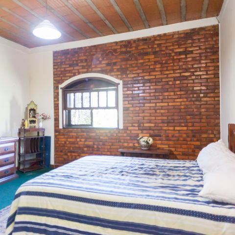 Casa à venda com 200m², 4 quartos e 2 vagas Casa à venda com 200m², 4 quartos e 2 vagasQuarto 4