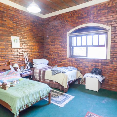 Casa à venda com 200m², 4 quartos e 2 vagas Casa à venda com 200m², 4 quartos e 2 vagasQuarto 3