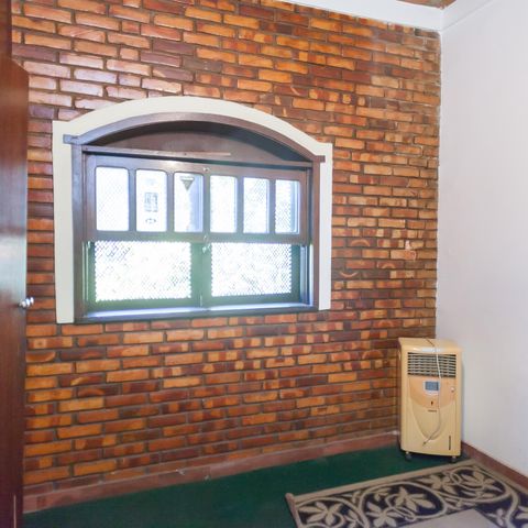 Casa à venda com 200m², 4 quartos e 2 vagas Casa à venda com 200m², 4 quartos e 2 vagasQuarto 2