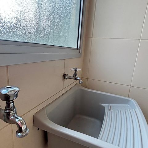 Apartamento para alugar com 60m², 2 quartos e 1 vagaÁrea de Serviço