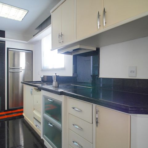 Apartamento para alugar com 340m², 3 quartos e 3 vagasCozinha