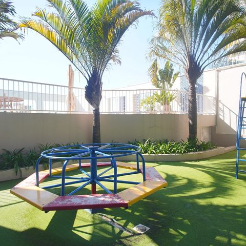 Apartamento para alugar com 340m², 3 quartos e 3 vagasÁrea comum - Playground