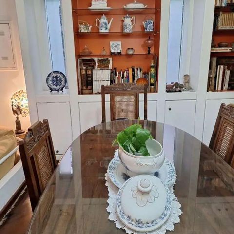 Casa à venda com 270m², 3 quartos e 1 vaga Casa à venda com 270m², 3 quartos e 1 vagaSala
