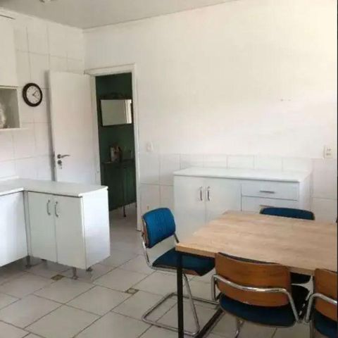 Casa à venda com 260m², 3 quartos e sem vagaCozinha