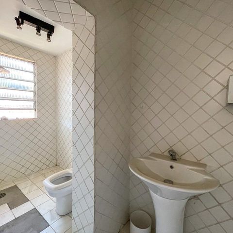 Casa à venda com 420m², 4 quartos e 4 vagas