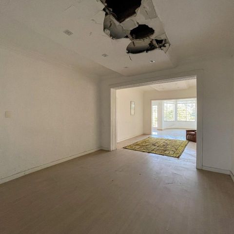 Casa à venda com 420m², 4 quartos e 4 vagas