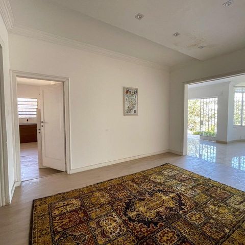 Casa à venda com 420m², 4 quartos e 4 vagas