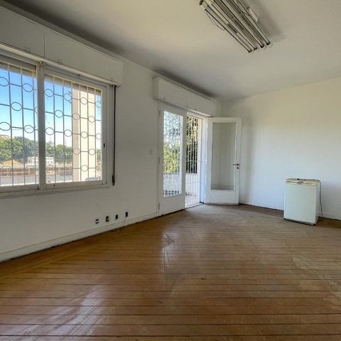 Casa à venda com 420m², 4 quartos e 4 vagas