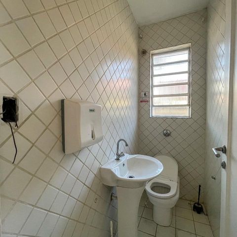 Casa à venda com 420m², 4 quartos e 4 vagas