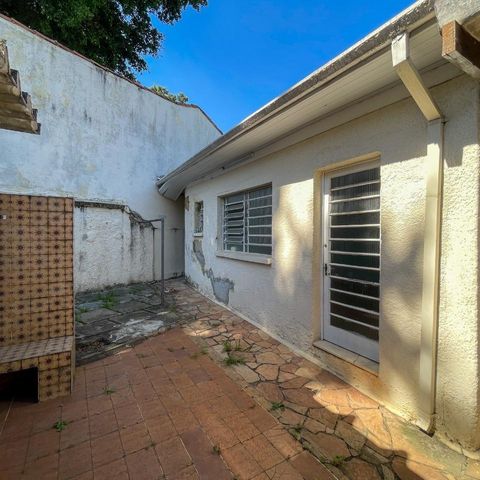 Casa à venda com 420m², 4 quartos e 4 vagas