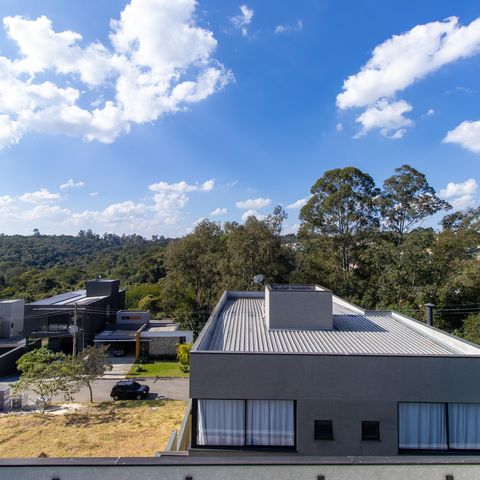 Casa de condomínio para alugar com 380m², 4 quartos e 4 vagasVista da Varanda da Suíte 3 e 4