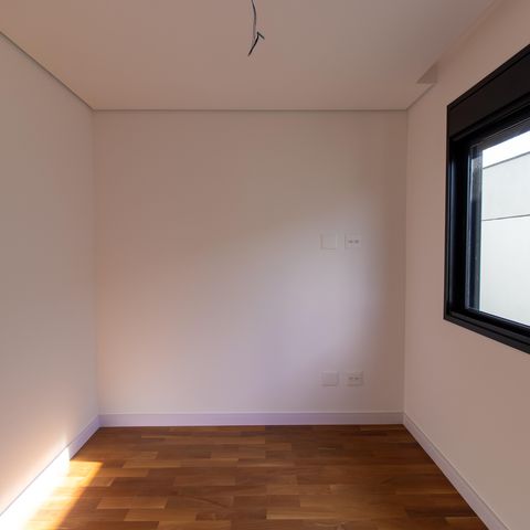 Casa de condomínio para alugar com 380m², 4 quartos e 4 vagasSuíte 2