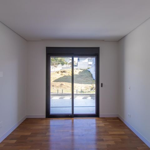 Casa de condomínio para alugar com 380m², 4 quartos e 4 vagasSuíte 1