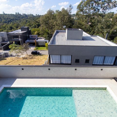 Casa de condomínio para alugar com 380m², 4 quartos e 4 vagasVista da Varanda da suíte 3 e 4