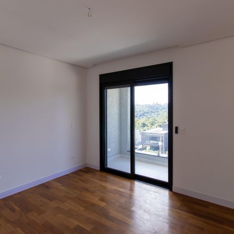 Casa de condomínio para alugar com 380m², 4 quartos e 4 vagasSuíte 3