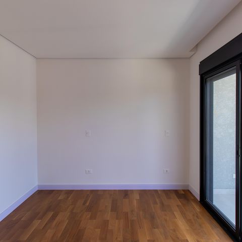 Casa de condomínio para alugar com 380m², 4 quartos e 4 vagasSuíte 3
