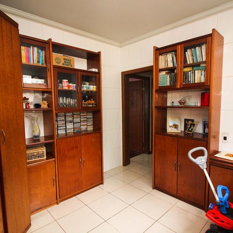 Casa à venda com 130m², 3 quartos e 3 vagas Casa à venda com 130m², 3 quartos e 3 vagasSala 2