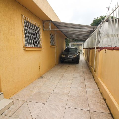 Casa à venda com 130m², 3 quartos e 3 vagas Casa à venda com 130m², 3 quartos e 3 vagasGaragem