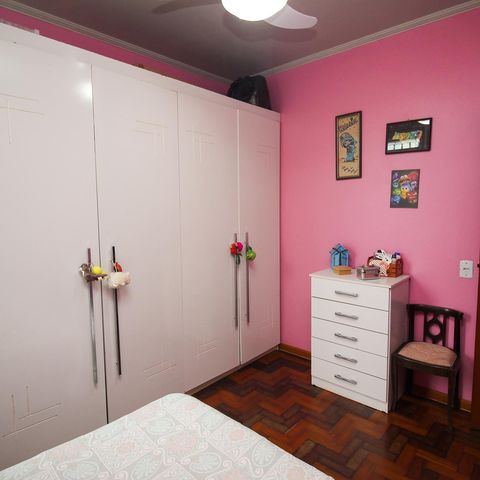 Casa à venda com 130m², 3 quartos e 3 vagas Casa à venda com 130m², 3 quartos e 3 vagasQuarto 1