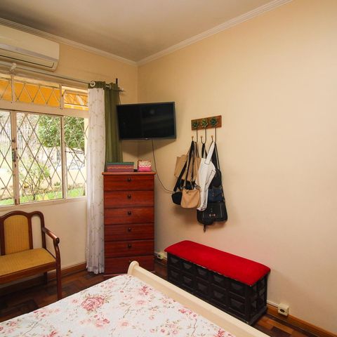 Casa à venda com 130m², 3 quartos e 3 vagas Casa à venda com 130m², 3 quartos e 3 vagasQuarto 2