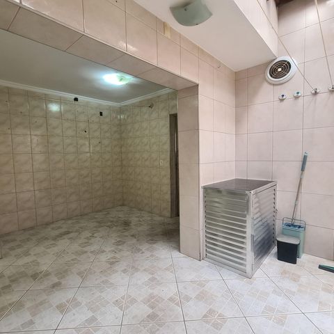Casa à venda com 96m², 3 quartos e 2 vagasÁrea Externa