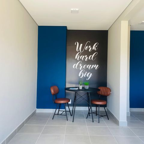 Apartamento à venda com 32m², 2 quartos e sem vaga Apartamento à venda com 32m², 2 quartos e sem vagaÁrea comum - Espaço coworking