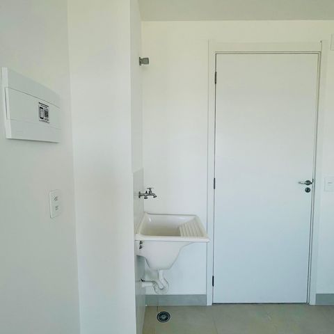 Apartamento à venda com 32m², 2 quartos e sem vaga Apartamento à venda com 32m², 2 quartos e sem vagaÁrea de Serviço
