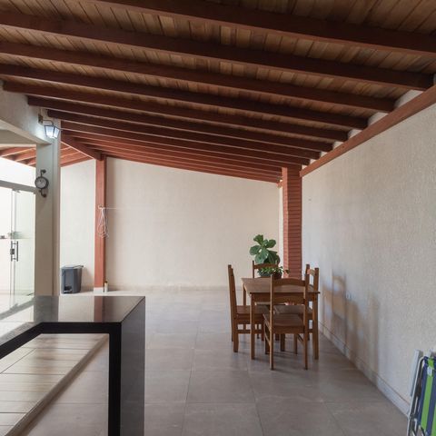 Casa à venda com 106m², 3 quartos e 5 vagasEspaço Gourmet