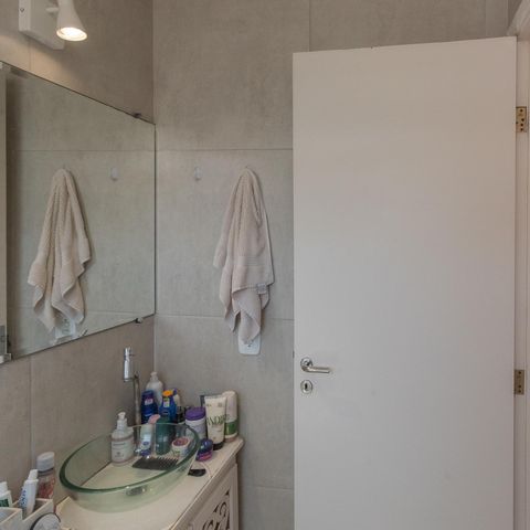 Casa à venda com 106m², 3 quartos e 5 vagasBanheiro da Suíte