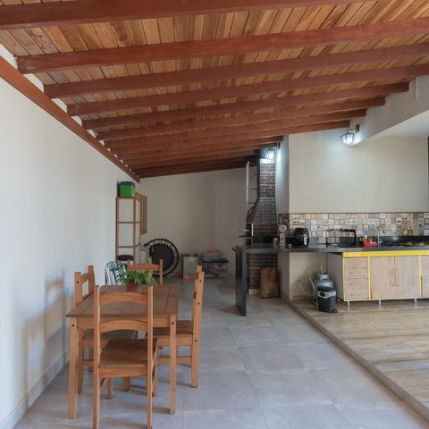 Casa à venda com 106m², 3 quartos e 5 vagasEspaço Gourmet
