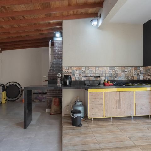Casa à venda com 106m², 3 quartos e 5 vagasEspaço Gourmet