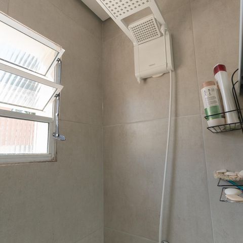 Casa à venda com 106m², 3 quartos e 5 vagasBanheiro da Suíte
