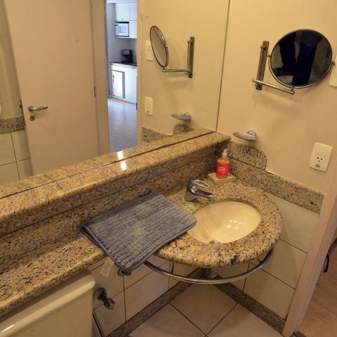 Apartamento à venda com 67m², 2 quartos e 1 vagaBanheiro