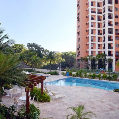 Apartamento à venda com 67m², 2 quartos e 1 vagaÁrea comum