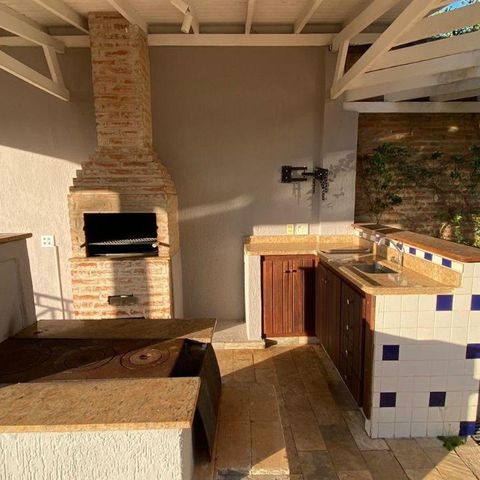 Casa de condomínio à venda com 280m², 3 quartos e 4 vagasFoto 03