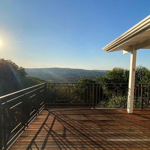 Casa de condomínio à venda com 280m², 3 quartos e 4 vagasFoto 04