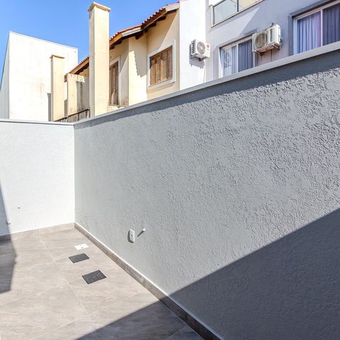 Casa à venda com 66m², 2 quartos e 1 vaga Casa à venda com 66m², 2 quartos e 1 vagaQuintal